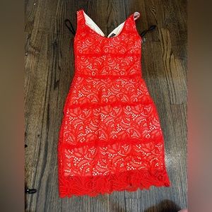 Bebe lace dress